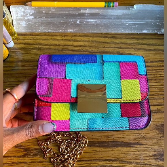 Mini Colorblock Purse - Picture 4 of 5